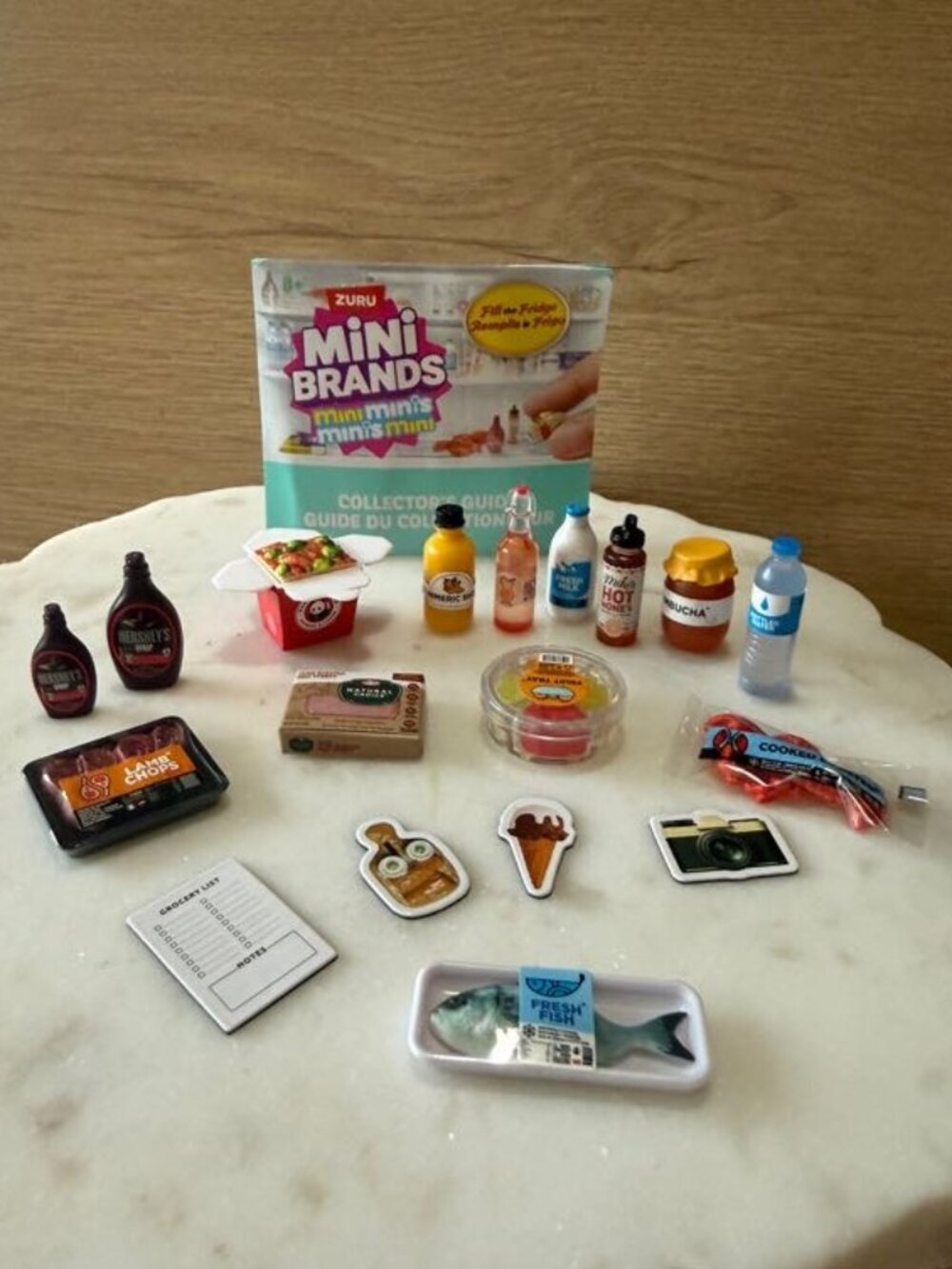 ZURU Mini Brands Fill the fridge LOT of 18 minis